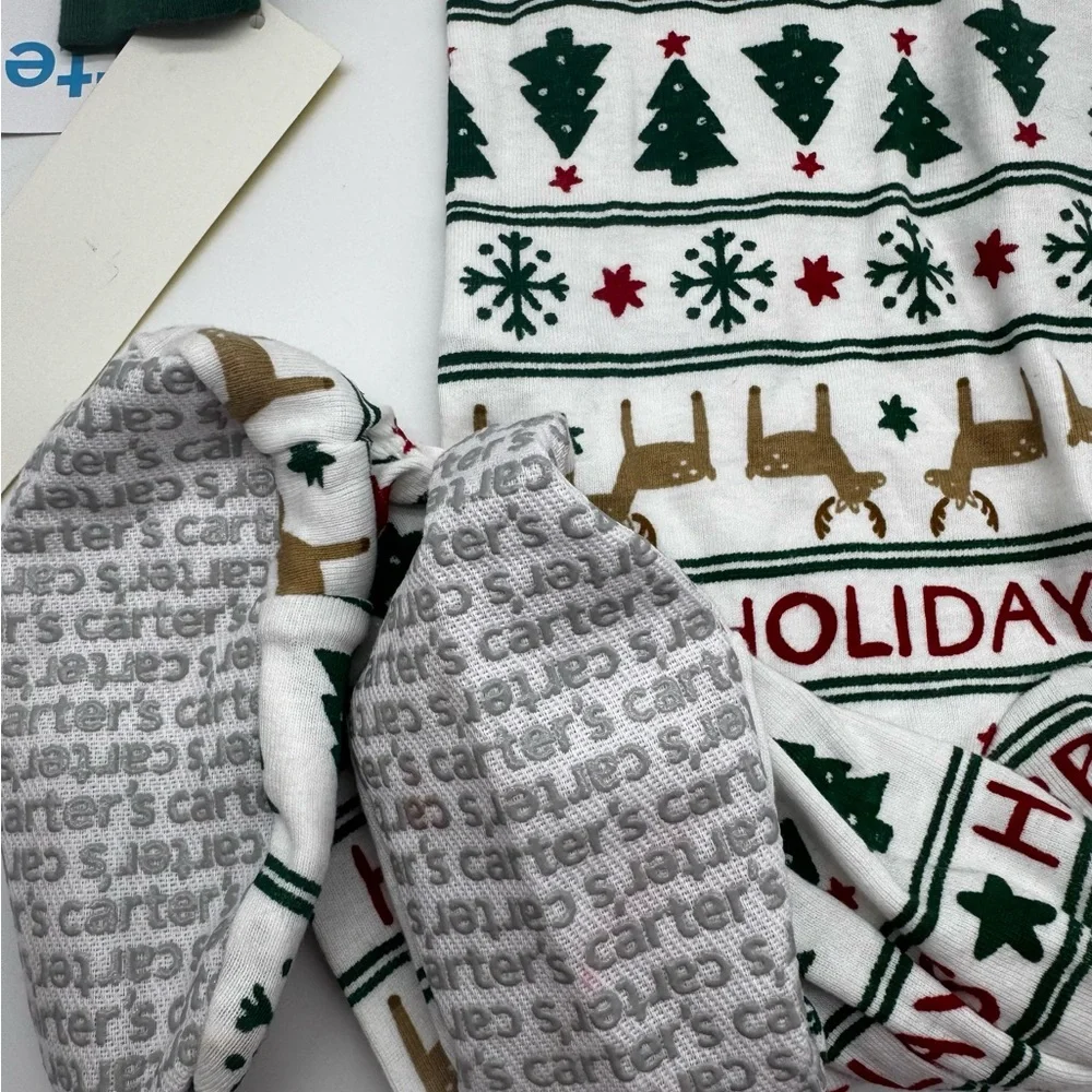 Carter's Festive Kids Footie Pajamas - Green, White, and‎ Red 18 mo